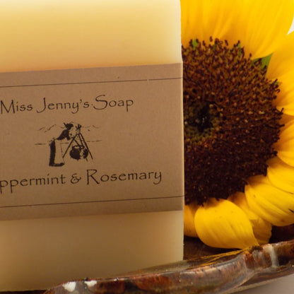 Peppermint and Rosemary Shampoo Bar